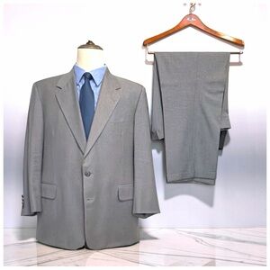 Tom James Royal Classic Gray Suit | 2-Piece | Hand Tailored | Executive Business